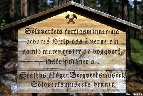 KONGSBERG: ”Sölvverkets fortidsminner”-skilt / -Schild / -sign • 07-1986 by hartmut.breitling