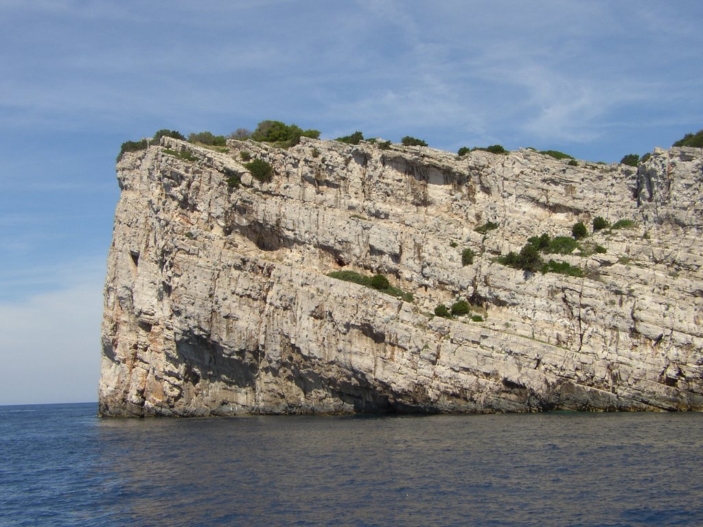 Dugi otok - tektonski strmci by Tihomir Gržinčić