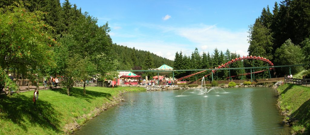 Bestwig Wasserfall, Freizeitpark "Abenteuerland Fort Fun" (21.07.2007) by Thomas Mauer