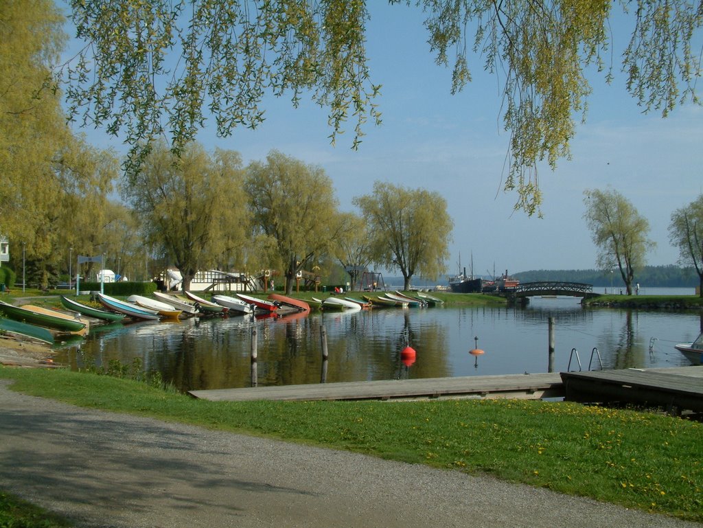 Beach walk in Savonlinna by Johannes Philipp