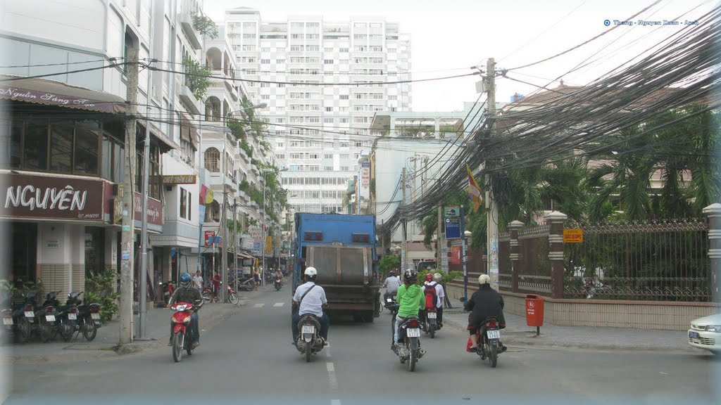 Ngã tư - Tân Vĩnh / Đường 10 - Crossroads by Vietnam My Country