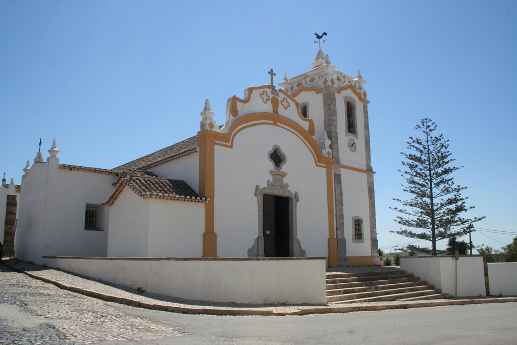 Iglesia de Vila do Bispo by ginespeso