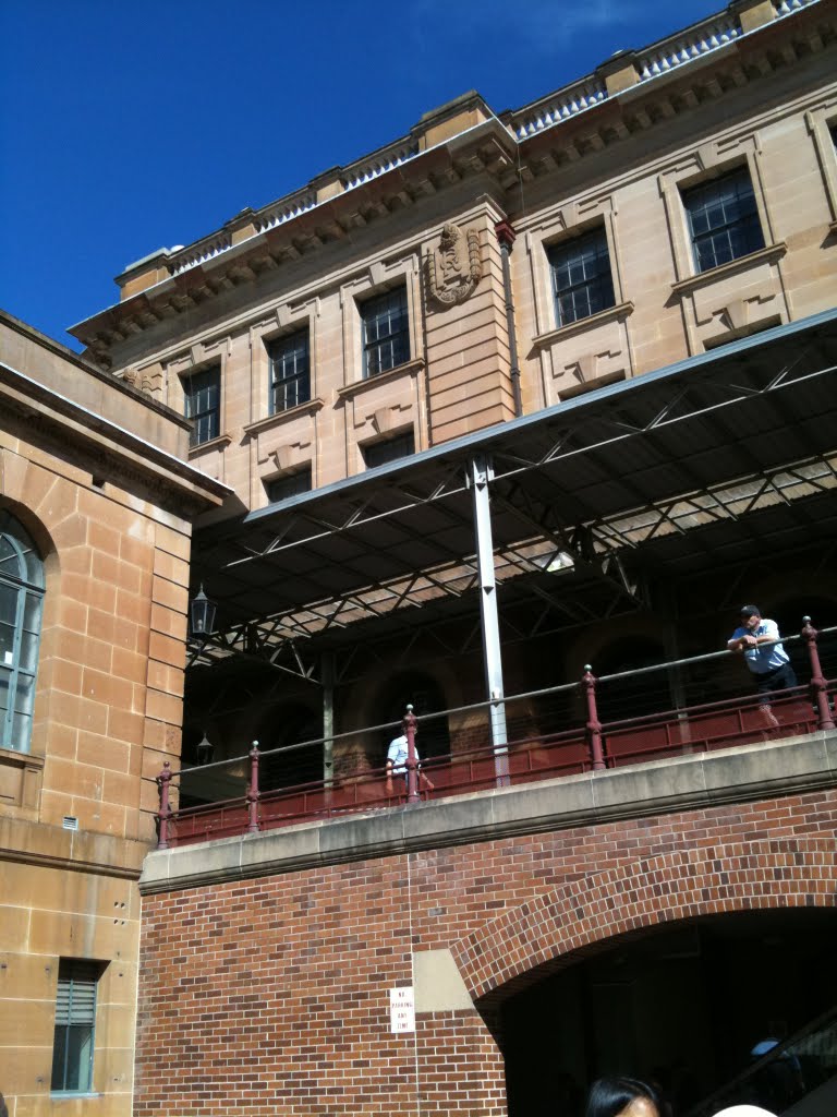 Central Railway Station by eriqhover