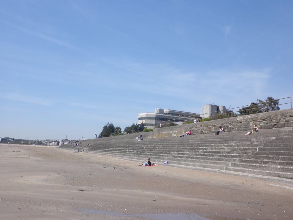 Swansea Bay. - Bae Abertawe. by Rory Thudgutter