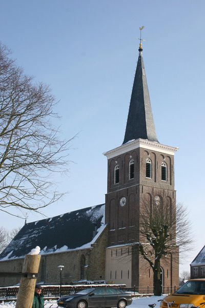 Kerk wommels by threeof4