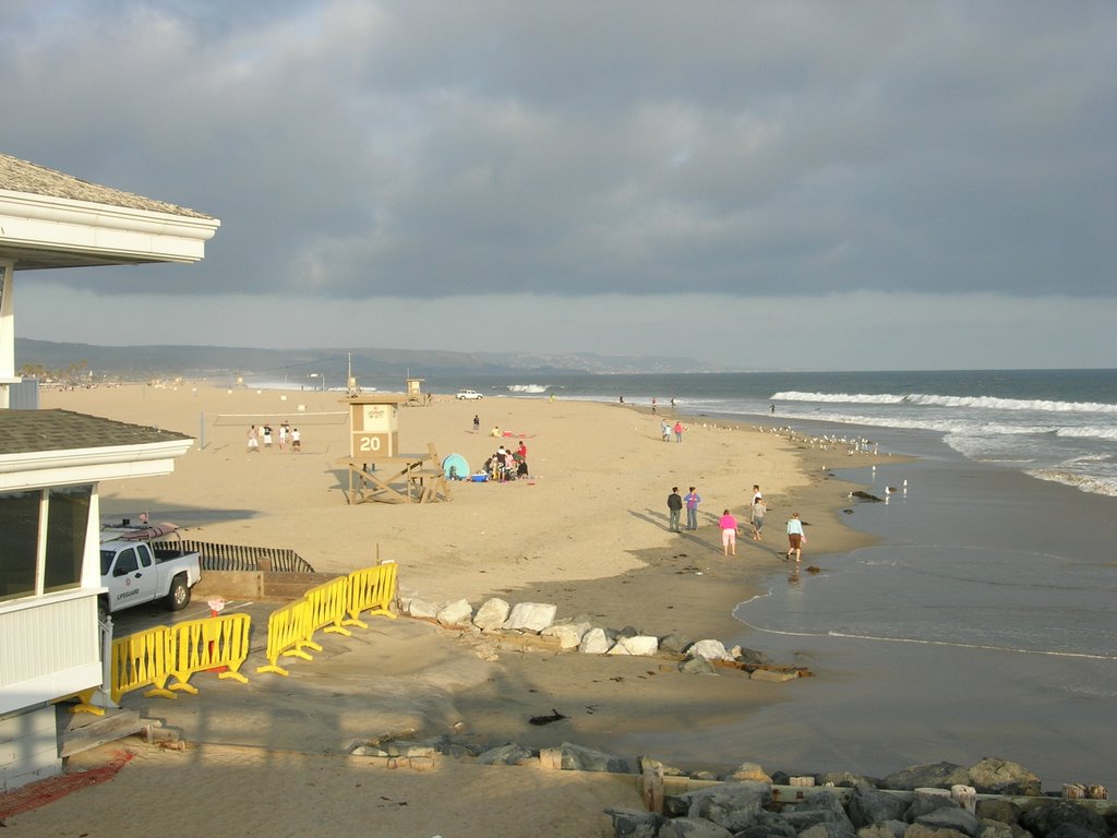 Newport Beach, South View From Newport Pier by palmsprings