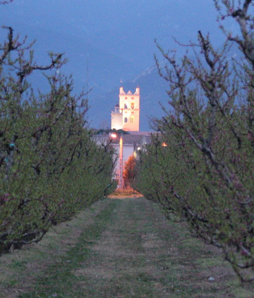 Clocher StGénis des fontaines by ©-lavachevolante