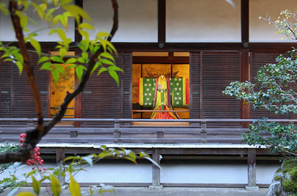 Shin-den (temple building), Daikakuji Temple, Arashiyama by Andrew Royle