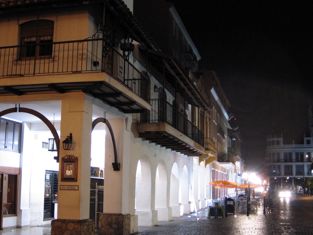 Caseros esquina Buenos Aires - Recova - Salta by gauchomartin