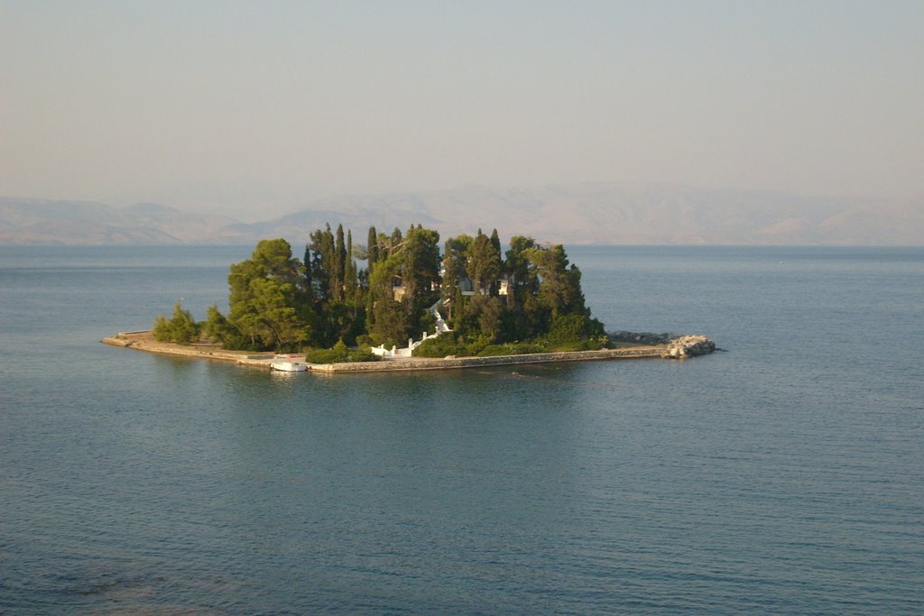 Mouse island - Korfu - Greece by Julius Klein