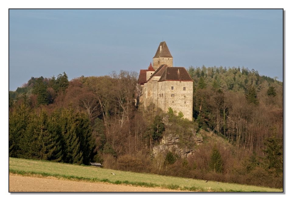 Schloss Rastenberg by AustrianAviationArt