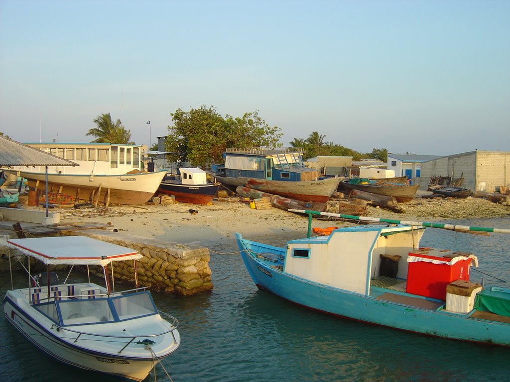 boat yard by shefchenk