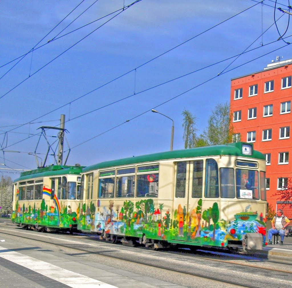 Kinderstrassenbahn Lottchen (HDR) by Kampfmops1976