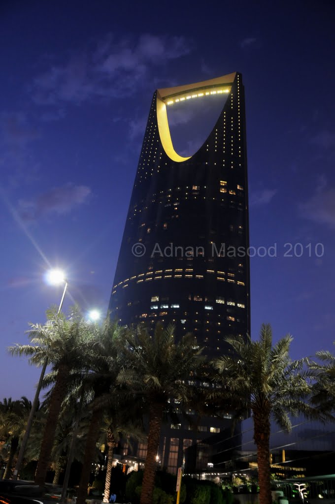 Kingdom Towers - Riyadh's landmark. by adnan_masood