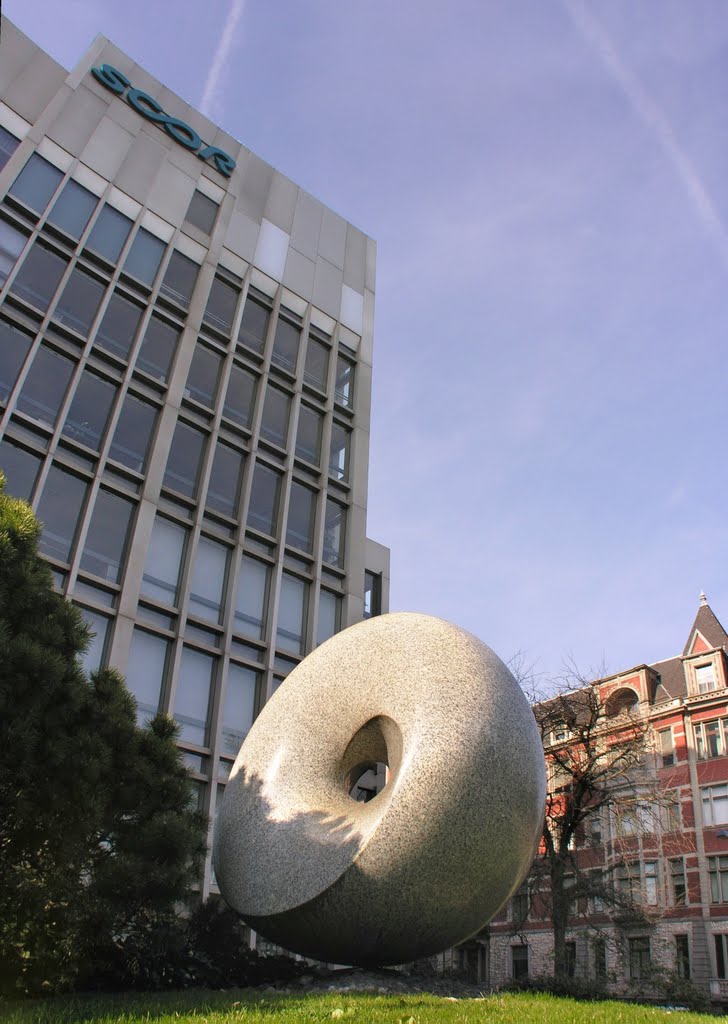 Sculpture "Sphere and Endless Spiral Unit" by Max Bill by IPAAT