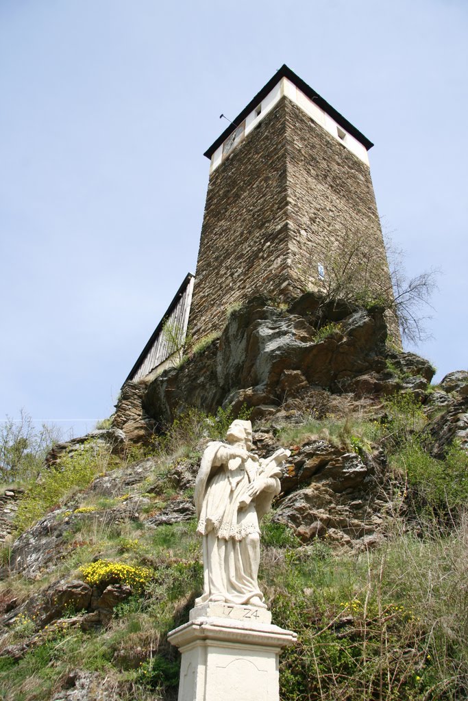 Hardegg Tower by LeFonque