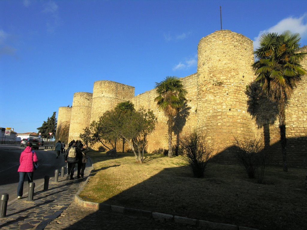 Entrando en Ronda by Alberto Clivio