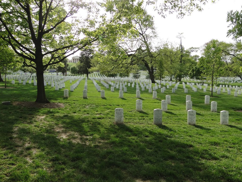 Arlington Cemetery, Virginia by CGBORDON