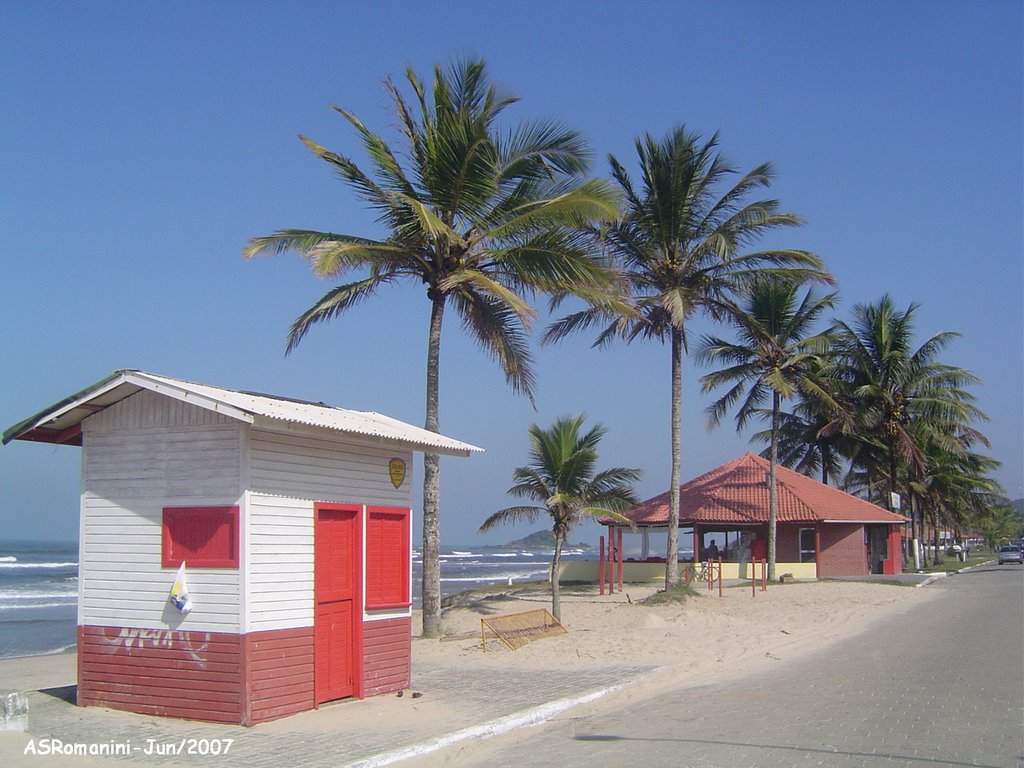 Quiosque na praia by ASRomanini