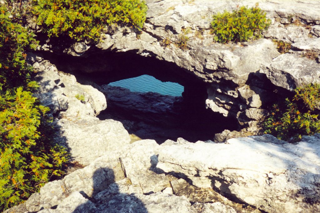 Small natural bridge by the Bruce Trail by Boris Gjenero