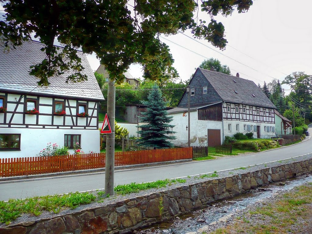 Augustusburg OT Kunnersdorf - Hennersdorfer Straße by Rudolf Henkel