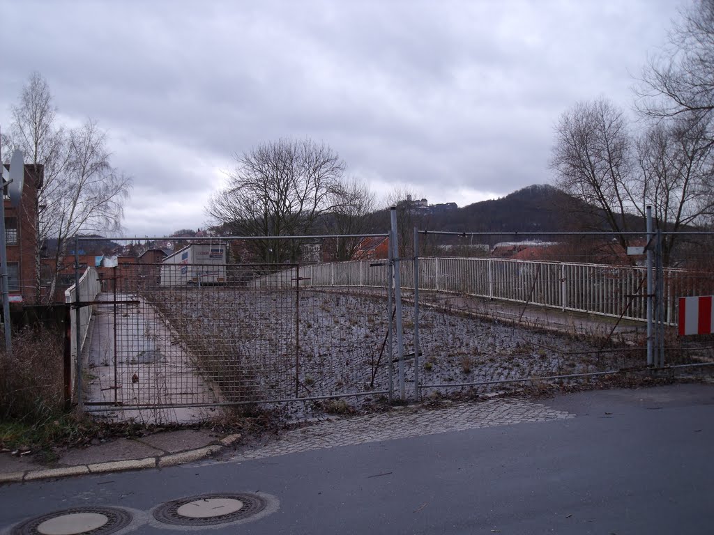 Die baufällige ehemalige AWE-Brücke (12/2009) by TPF1