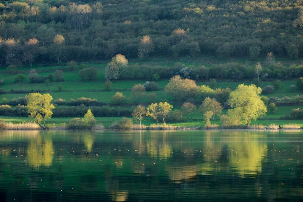 Eifel - nicht Irland, oder: A Greener Shade Of Spring by Rumtreiber