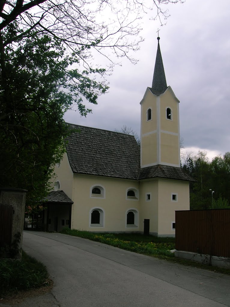 Filialkirche Poitschach - auf der alten Bundesstraße by gerhard