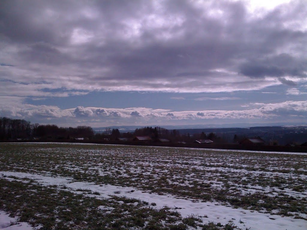 2010/02/21/-008 Dramatischer Himmel über dem Schurwaldausläufer by fotofax