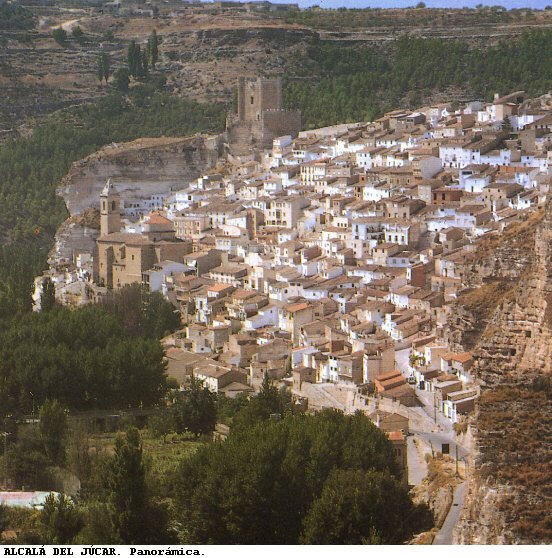 Alcala del Jucar by David Belda