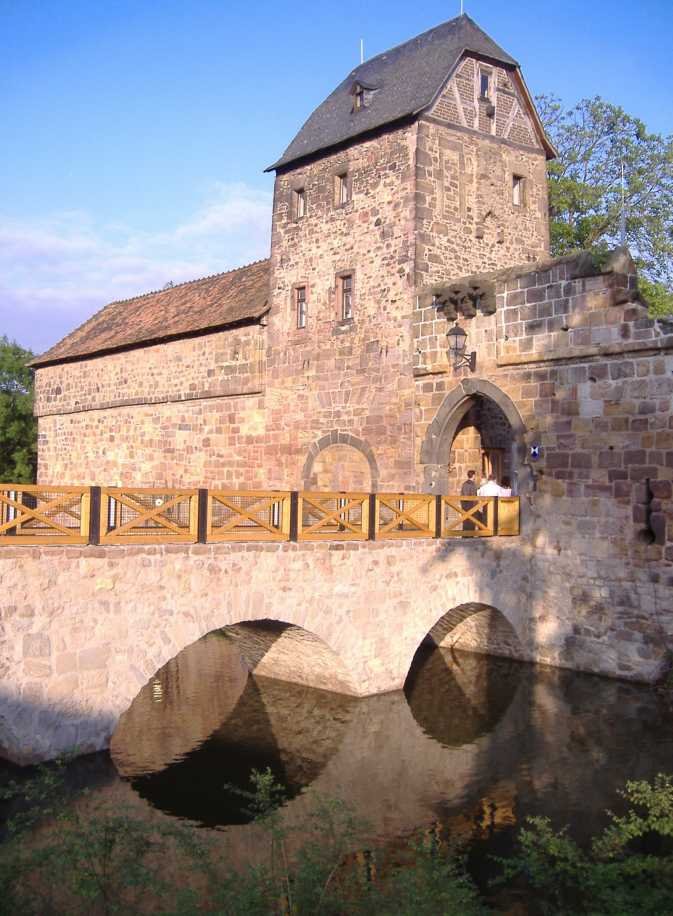 Burg Bad Vilbel by Dietrich Krümmel