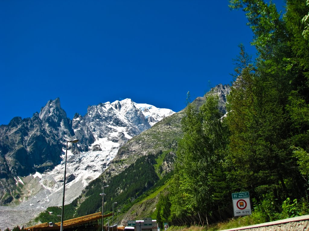 Monte Bianco (Mont Blanc) by ★Tardigrade★