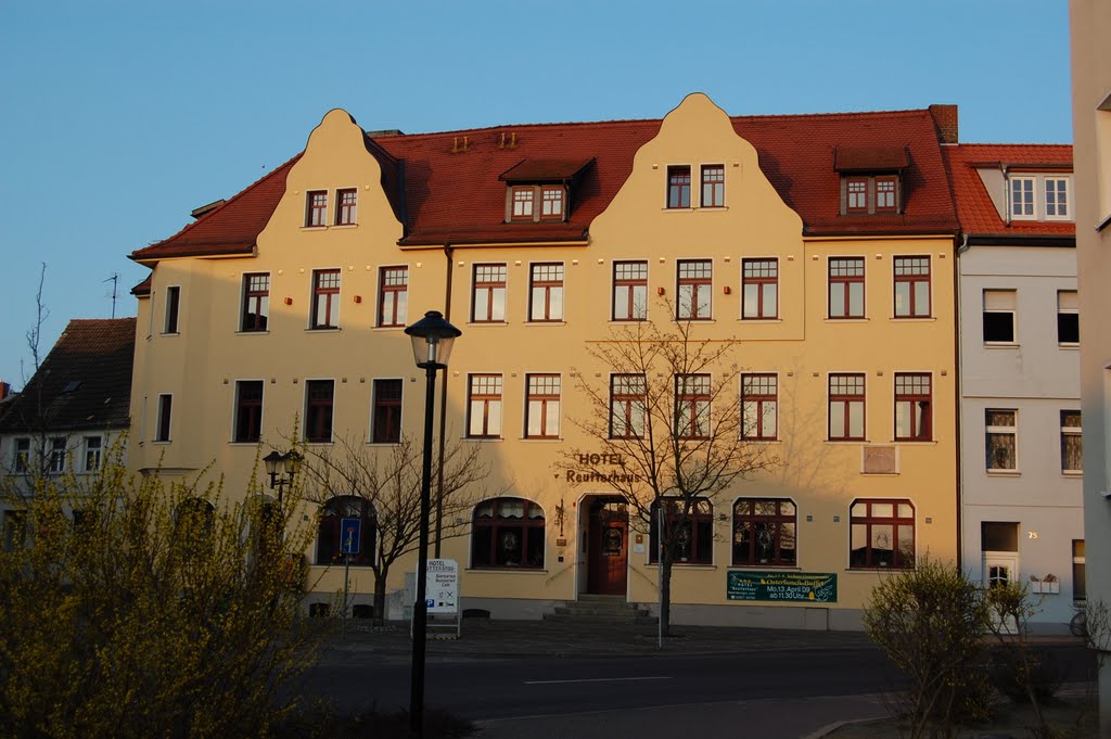 Hotel "Reutterhaus" by GEO.S