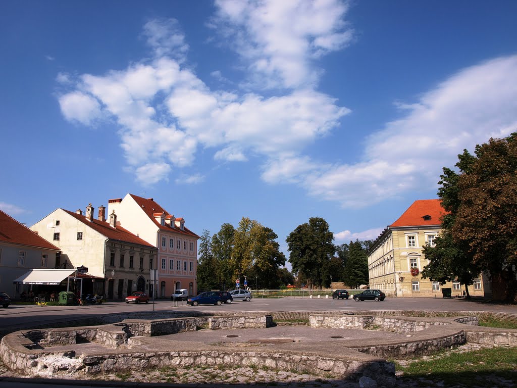 Karlovac - Strossmajer square by Marin Stanisic