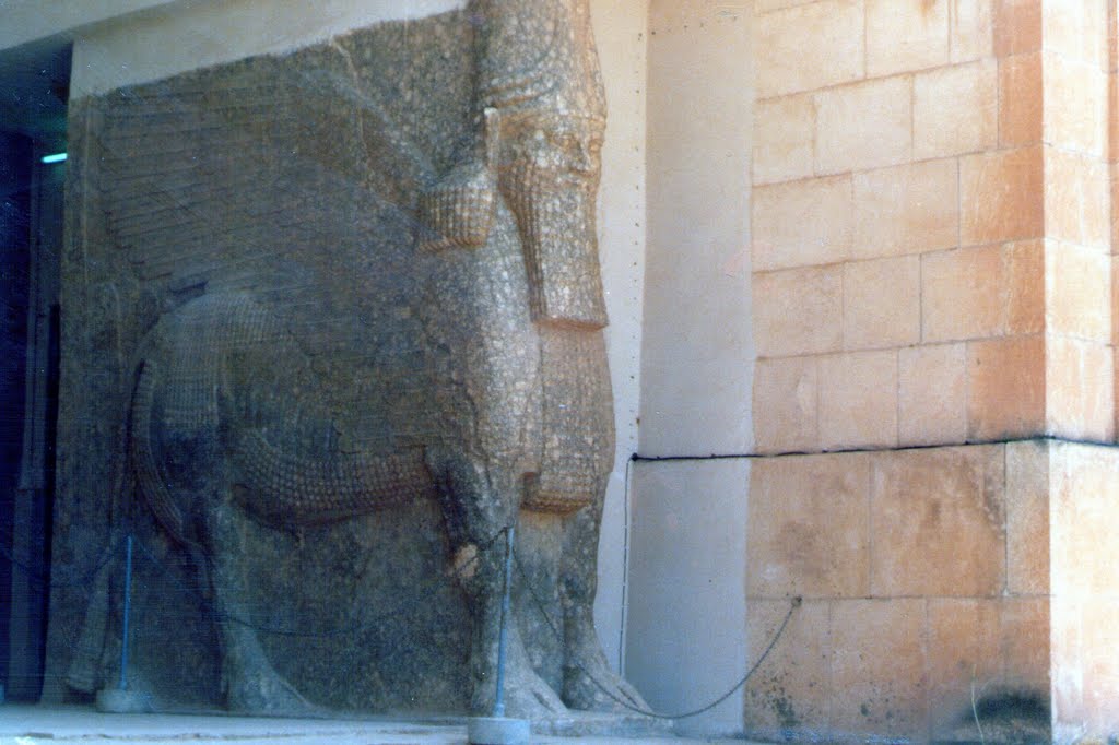 Nimrud- Assurian statue 1981 by Erkki Jauhiainen