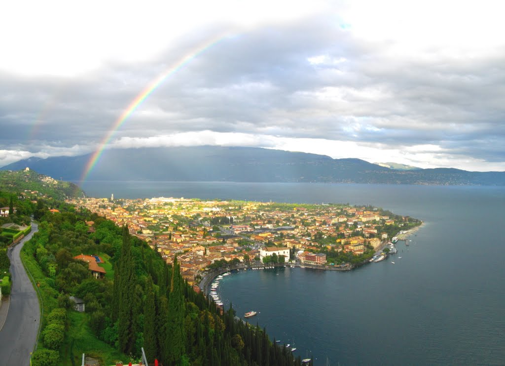 ARCOBALENO SU TOSCOLANO MADERNO by GIORDANO RIGHETTINI