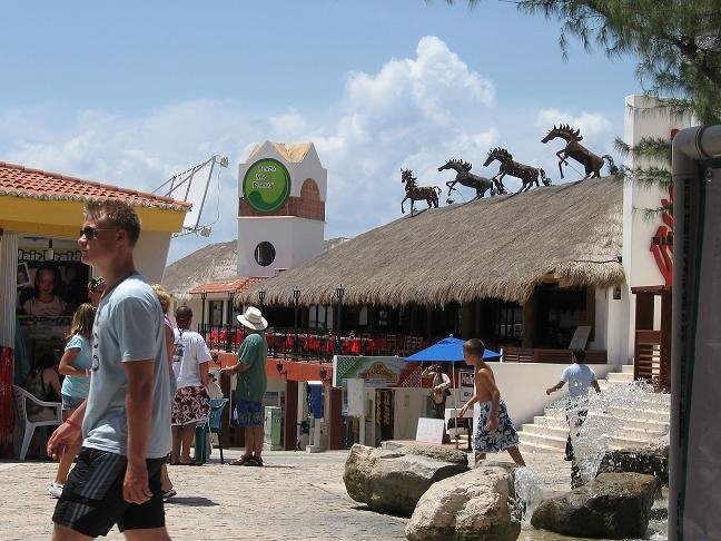 Playa Del Carmen July 2007 by deannabohannon