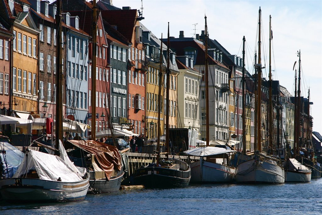 Nyhavn - Kopenhagen by jorbento