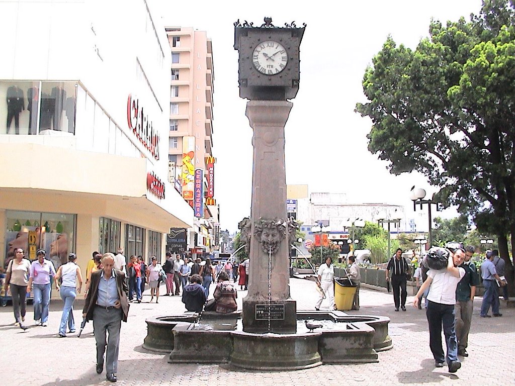 Culture Plaza Clock by IslaVenado.com +506.…