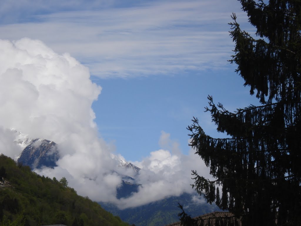 Clouds and blue haven by birgitof