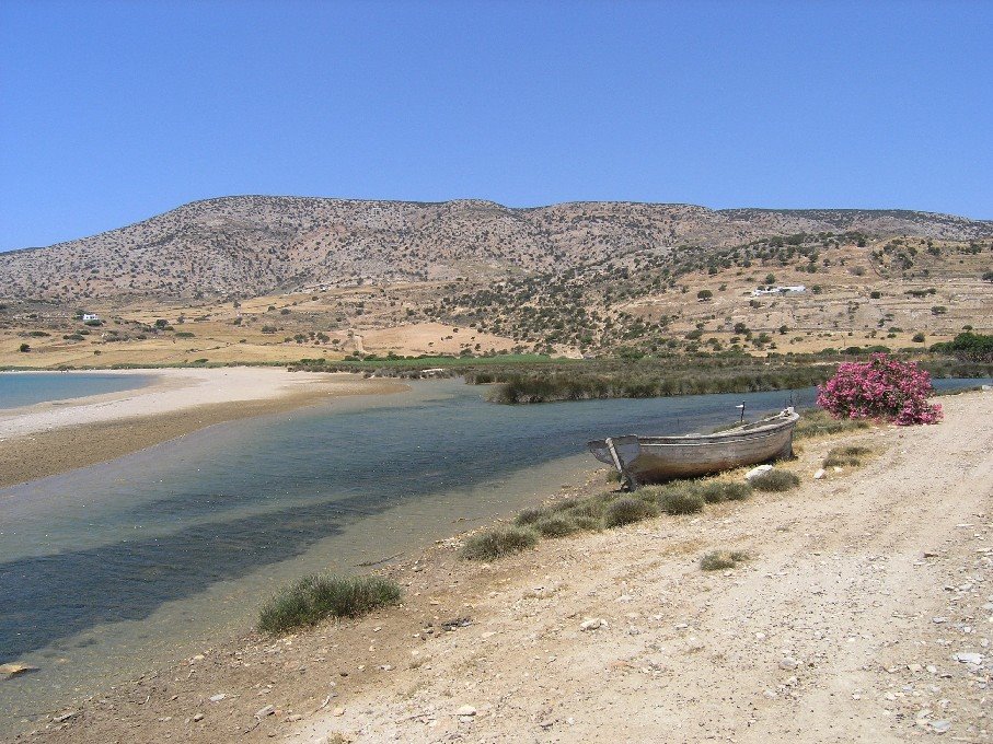 Naxos - a nice bay in the south by K-K