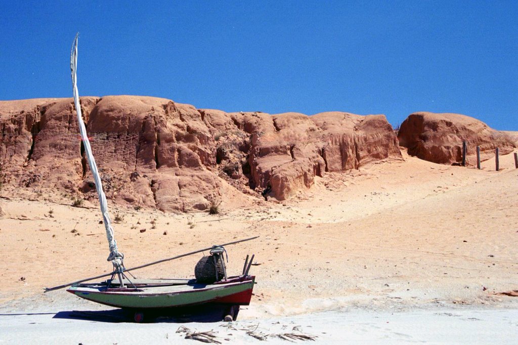 Canoa Quebrada by Derek Podlubny