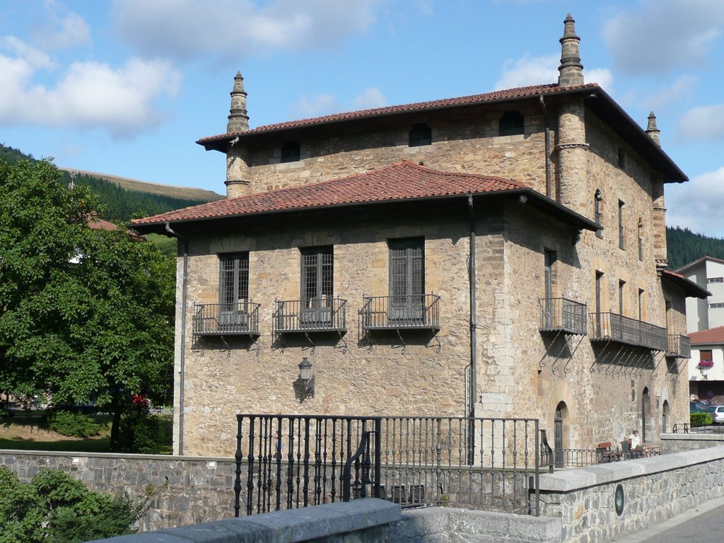 Enparan desde el puente (Azpeitia) by karmarx