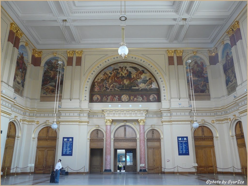 Keleti Pályaudvar, Lotz terem / Eastern Railway Station, Lotz waiting hall by GyurIca