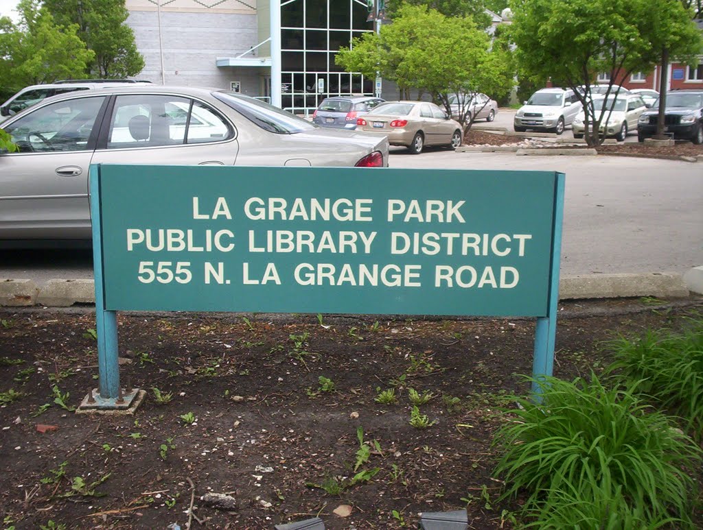 La Grange Park Library, La Grange Park, IL by codchick