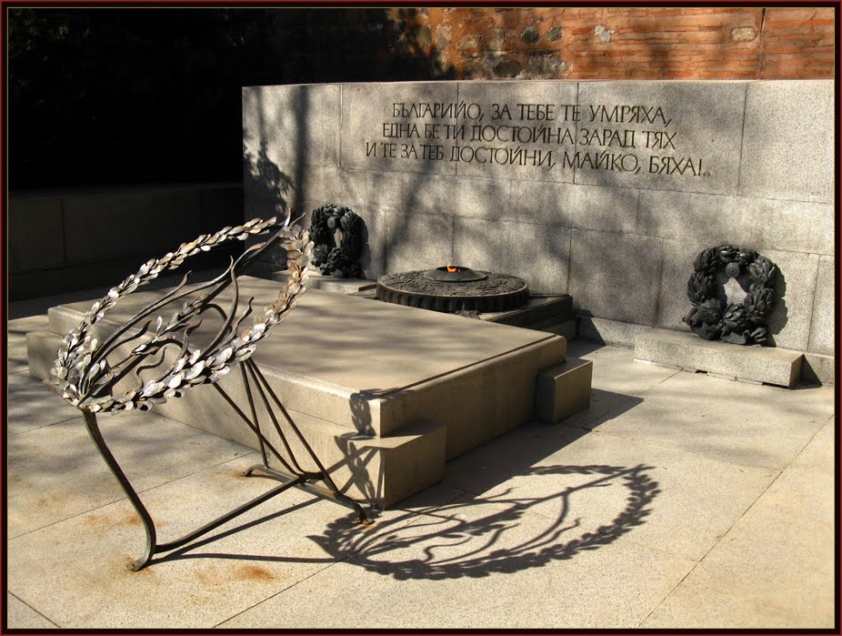 The Monument to the Unknown Soldier, Sofia * Паметникът на незнайния воин, София by sandart