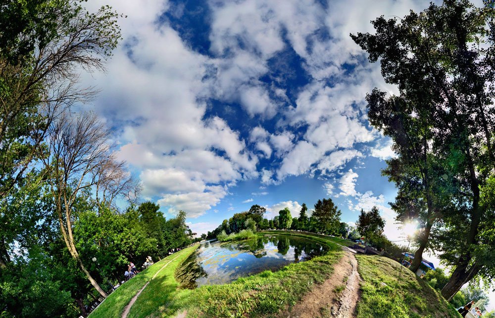 Pond at the Ekaterininsky garden by Elfrika