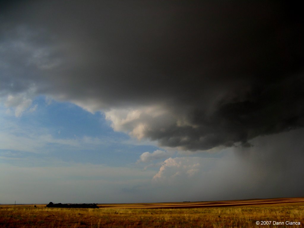 2007 - July 12th - 00:46Z - Looking NE. by Dann Cianca