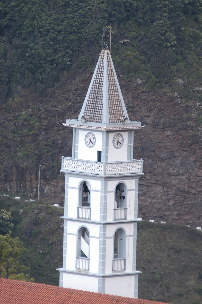 Clocher de l'église by ouatom56