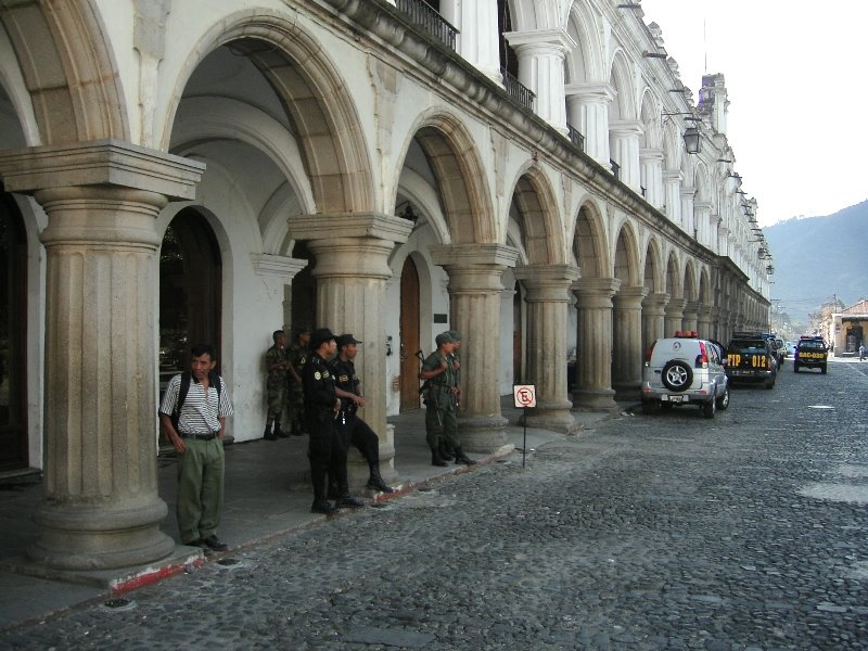 Antigua Guatemala - las Palacio de los Capitanes Generales by geocheb